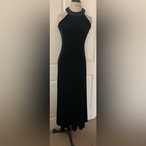 Alex Evenings size 6 navy velour beaded collar